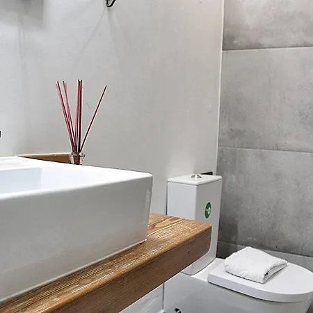 Art Quarter Center * ポルト